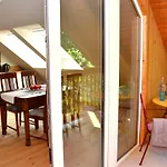 Domizil Eutschuetzgruen Apartman