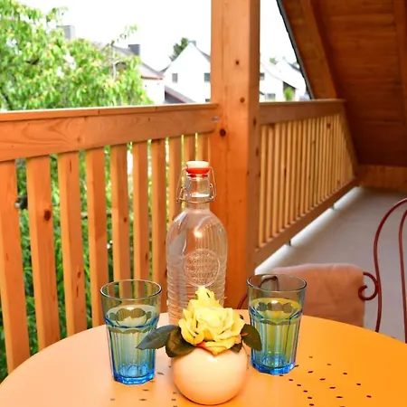 Domizil Eutschuetzgruen Daire *