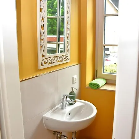 Domizil Eutschuetzgruen Apartment *