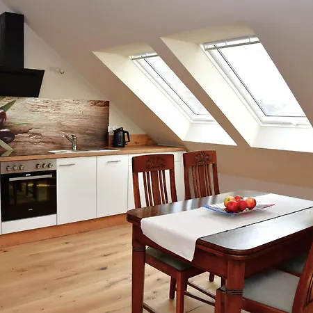 Domizil Eutschuetzgruen Daire *